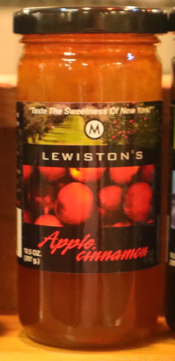 Jar of Lewiston's Apple Cinnamon